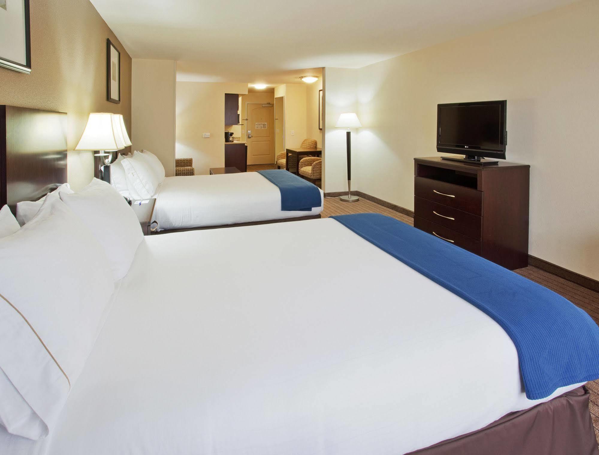 Holiday Inn Express & Suites Merced - Yosemite Natl Pk Area By Ihg Экстерьер фото